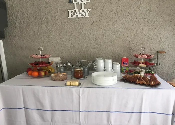 Vendeghaz Pensionat *